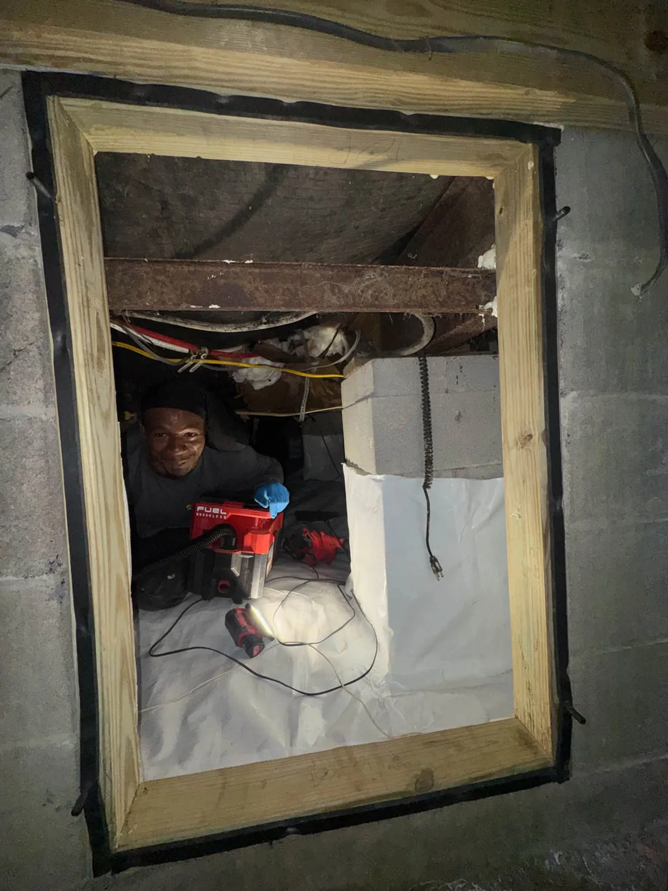 Warren Mechanical working on equipment at a real company jobsite